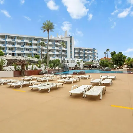 Апартаменты Holidays Studio, Pool, Air Con, Terrace Сан Мигель