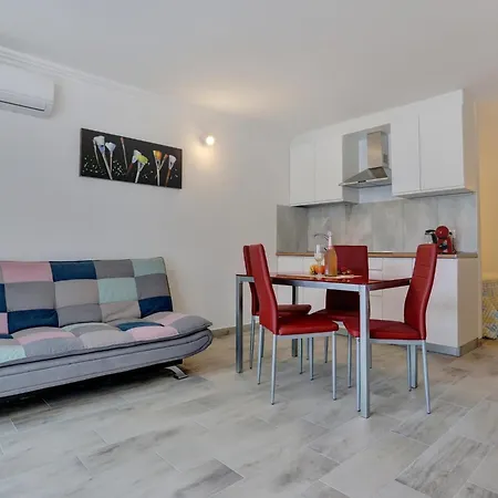 Holidays Studio, Pool, Air Con, Terrace Апартаменты Сан Мигель